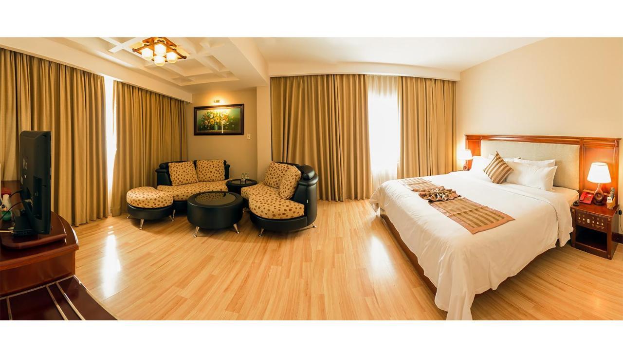 Minh Toan Athena Hotel Дананг Номер фото
