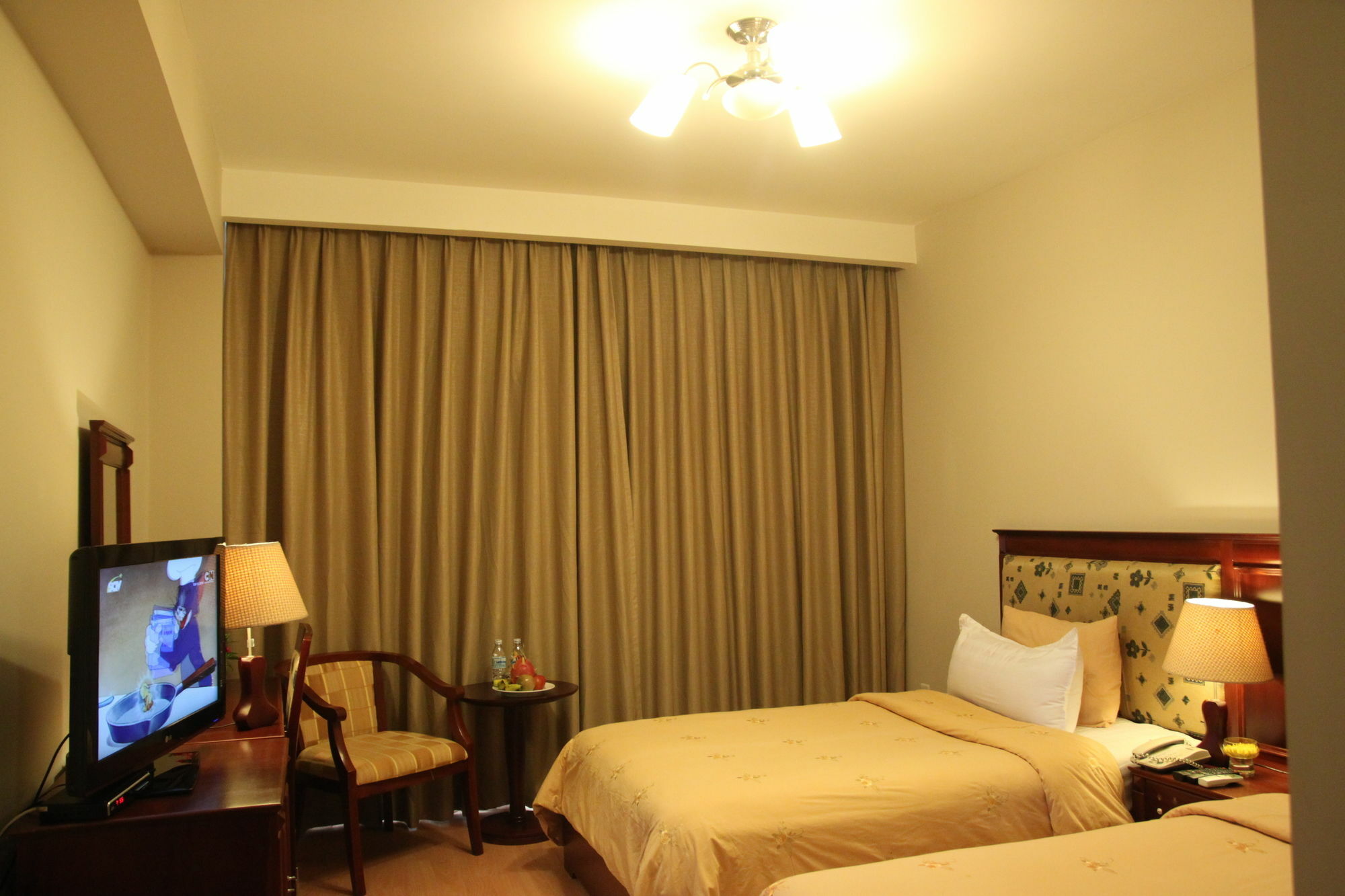 Minh Toan Athena Hotel Дананг Экстерьер фото